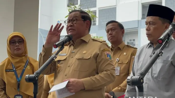 Pramono Anung Tinjau Hasil Renovasi SDN 05 dan SMPN 91 Pasar Rebo, Pastikan Fasilitas Sekolah Layak
